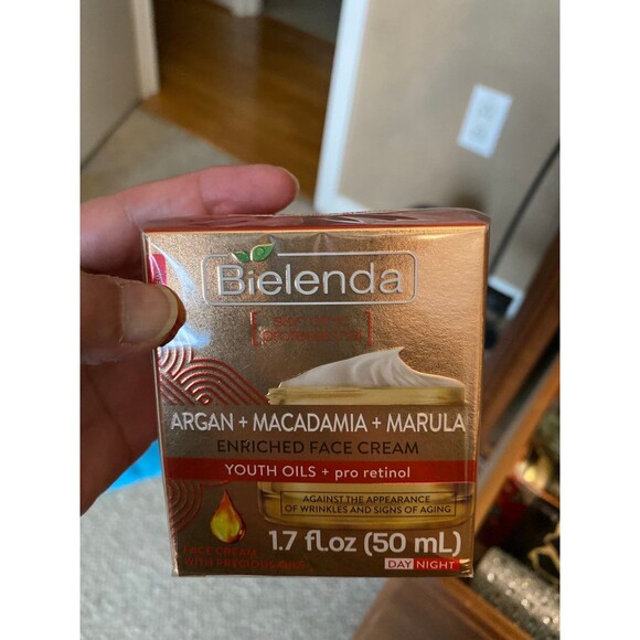 NIB BIELENDA ARGAN + MACADAMIA + MARULA + RETINOL ENRICHED FACE CREAM 50ml - Picture 1 of 10